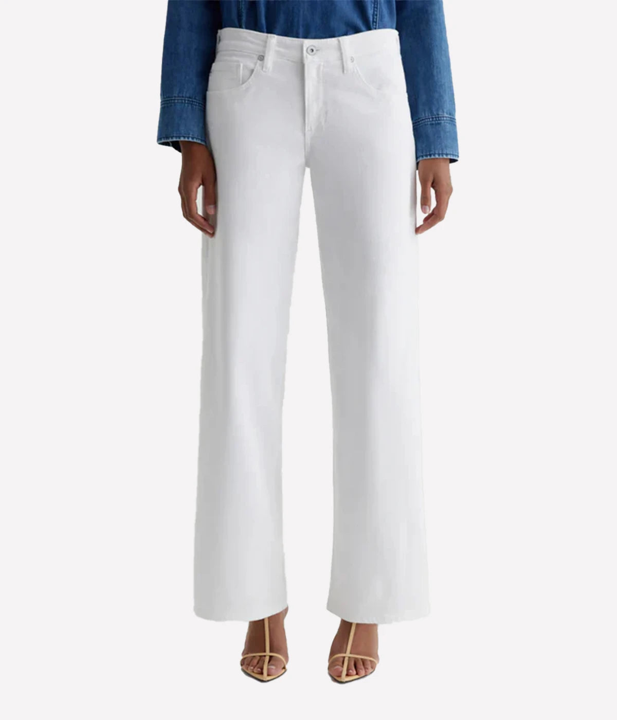 ALT text: White wide-leg jeans with a low-rise waist, relaxed fit, and soft stretch denim.