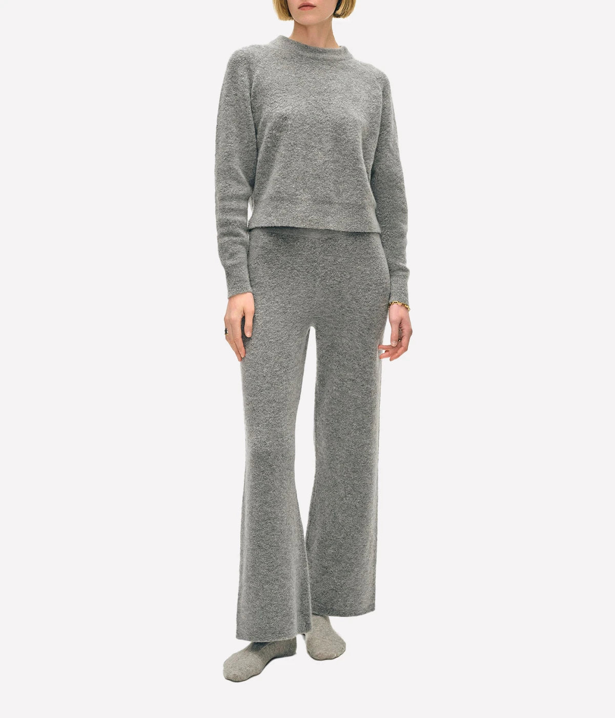 Boucle Cashmere Sweatshirt in Pale Smoke