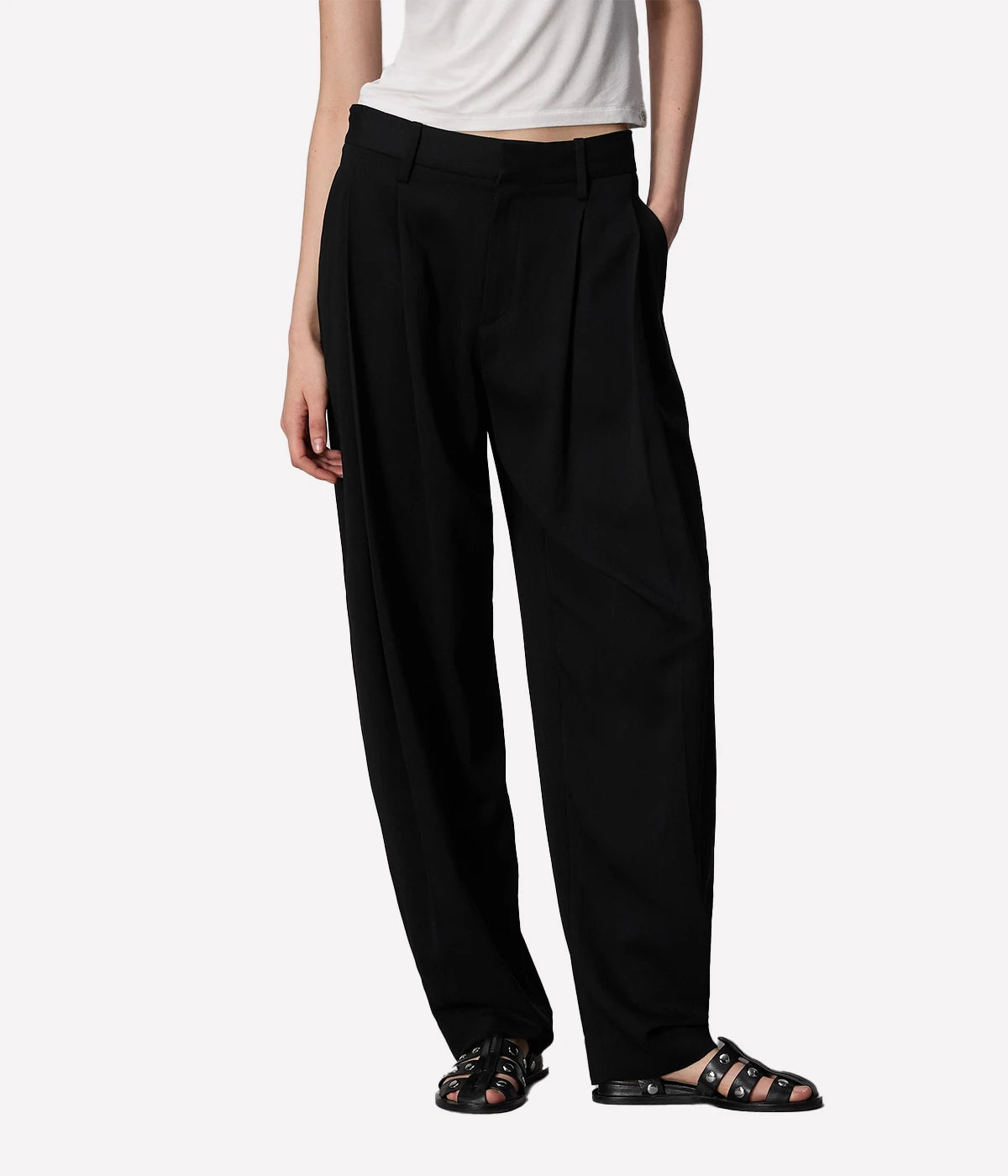 Cecily Crepe Pant in Black