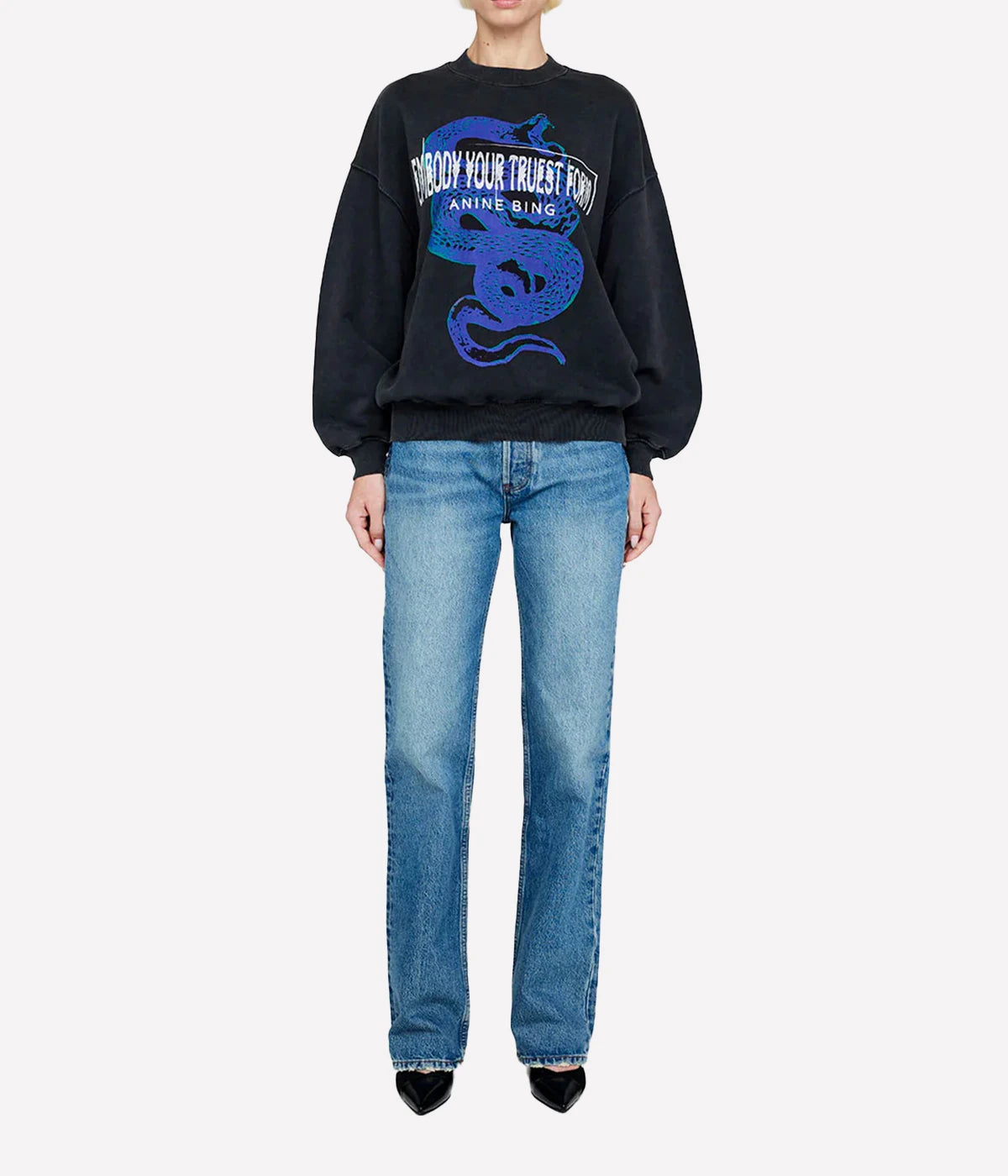 Jaci Sweatshirt Twisted Snake in Washed Black