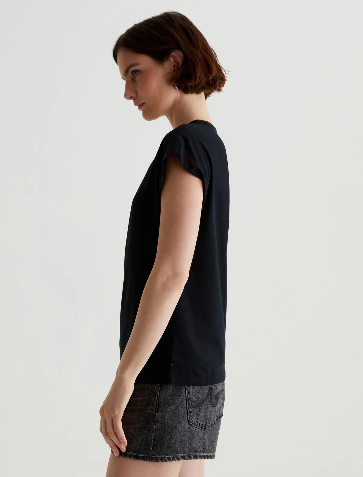 Vintage Willa Scoop Tee in True Black