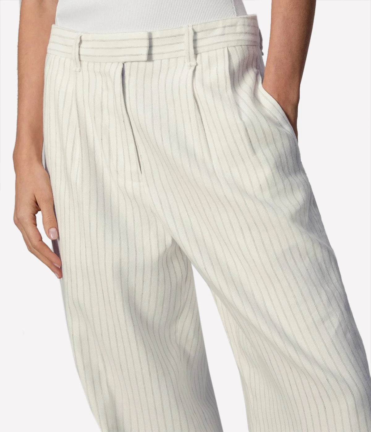 Newman Linen Pant in White Stripe