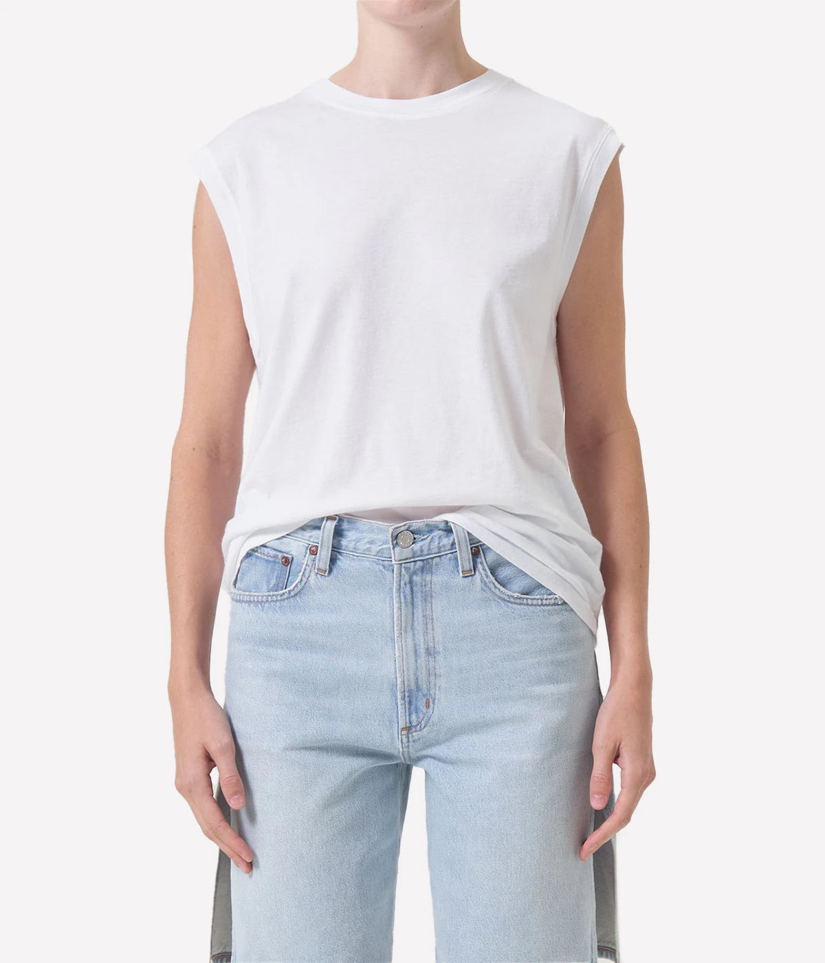 Raya Muscle Tee in White