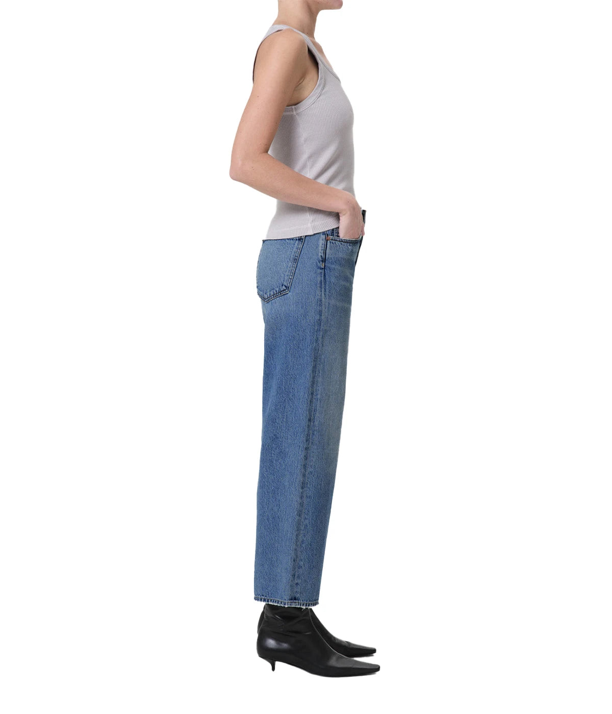 ALT Text: High-rise wide-leg Ren Jean in a warm white tone, crafted from a blend of cotton and recycled fibres for comfort and versatility.