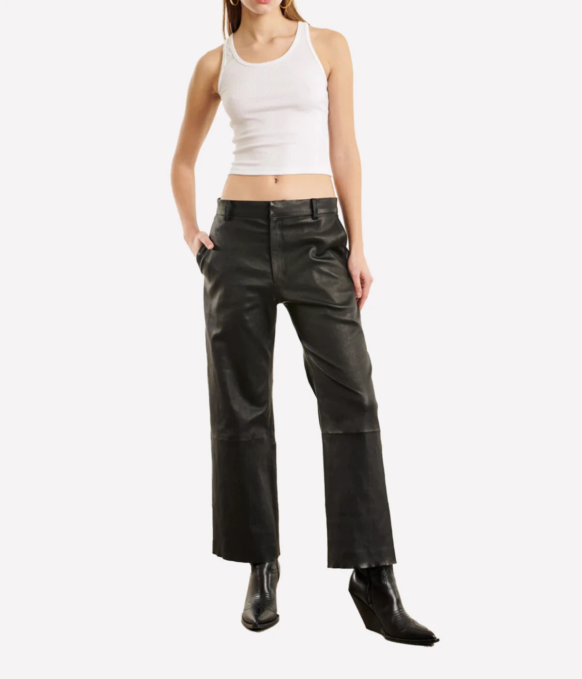 Cropped Baggy Lowrise Trouser in Black