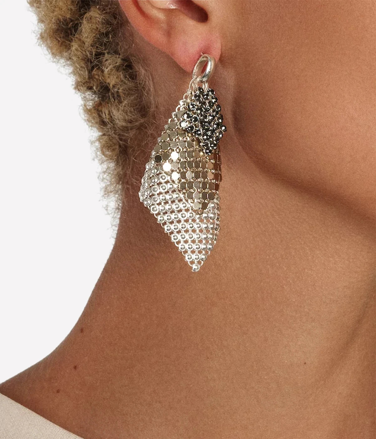 Sparkle Earrings in White Gold Grey