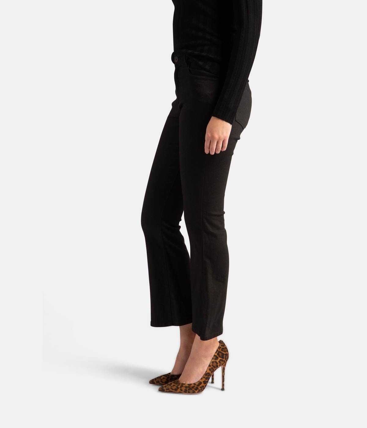 *FINAL SALE* Hadley Pant in Jet Black