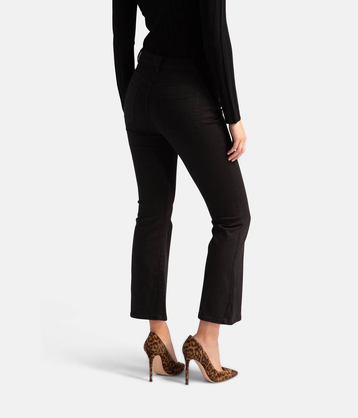 *FINAL SALE* Hadley Pant in Jet Black